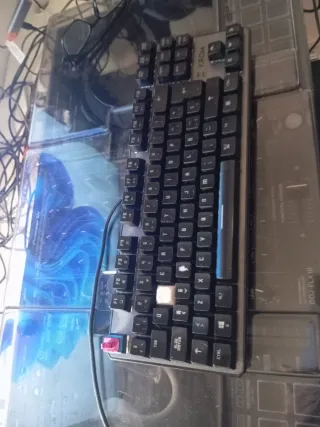 Teclado KROM RGB TKL