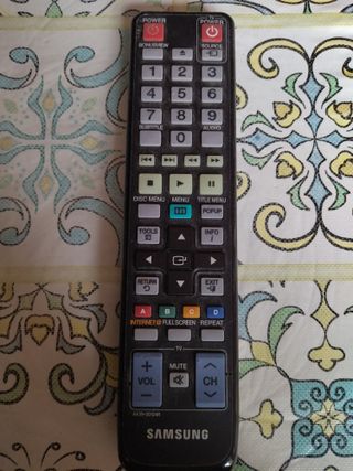 Mando a distancia Samsung TV Modelo BN63-06813A