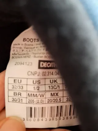 Botas de nieve y apreski azules y negras