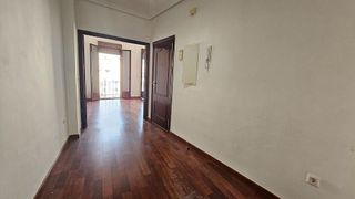 Piso en alquiler en Zona Centro en Córdoba