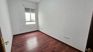 Piso en alquiler en Zona Centro en Córdoba