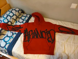 Sudadera y pantalón rojo New Yorker Talla S