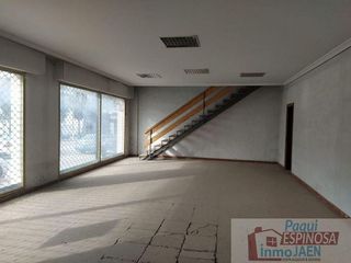 Nave industrial en venta en Torredonjimeno