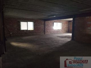Nave industrial en venta en Torredonjimeno