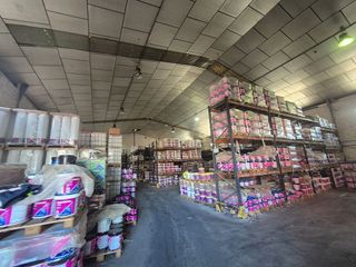 Nave industrial en venta en Montequinto en Dos Hermanas