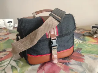 Cámara Canon EOS600D + 2 objetivos, 2 baterías y +