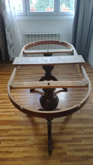 Mesa de comedor extensible de madera