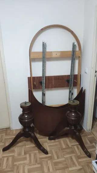 Mesa de comedor extensible de madera