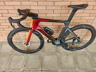 Van Rysel RCR F Pro Inferno