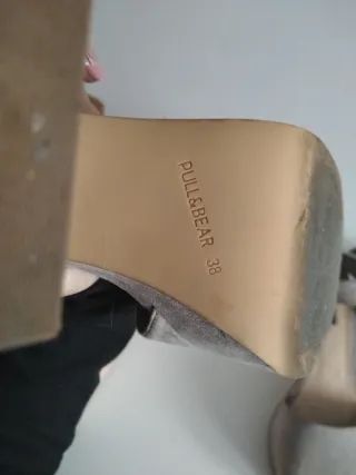 Sandalias Pull&Bear Tacón Beige