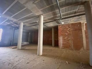 Local comercial en venta en Guadix