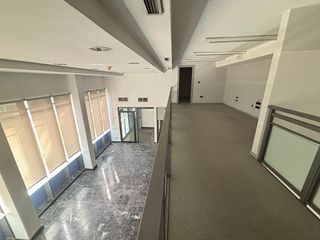 Local comercial en venta en Barañain