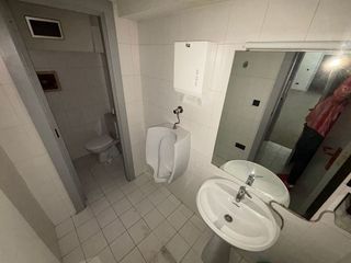 Local comercial en venta en Barañain