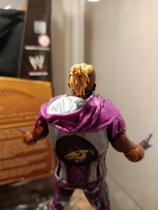 Figura WWE Mattel Elite Kofi Kingston