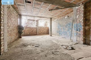 Local comercial en venta en Albolote