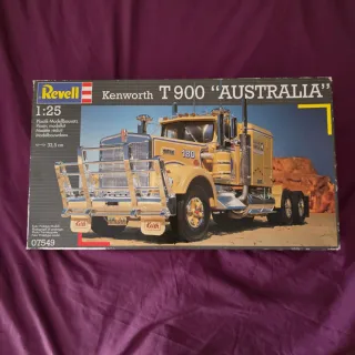 Maqueta Revell Kenworth T900 Australia 1:25 de segunda mano por