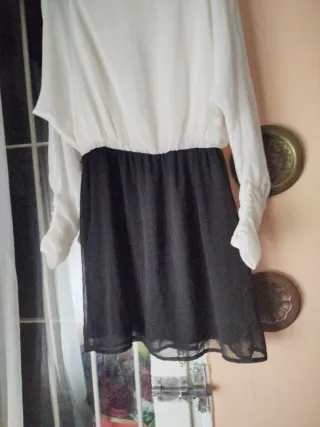 Vestido blanco y negro