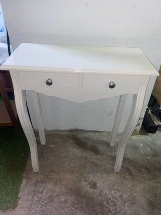 Tocador blanco con cajones