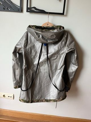 Chaqueta Burton Gore-Tex con Capucha