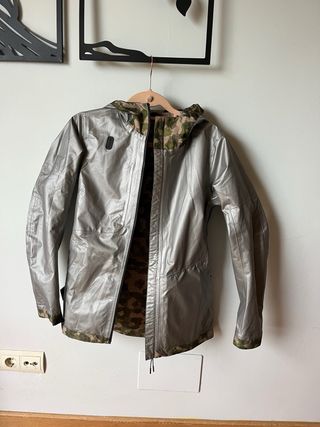 Chaqueta Burton Gore-Tex con Capucha