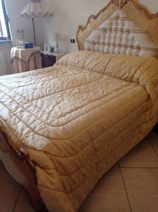 Piumone matrimoniale giallo oro