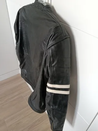Chaqueta Moto Café Racer Negra