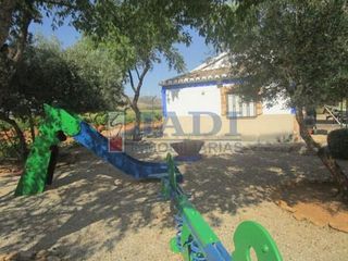 Chalet en venta en Valdepeñas