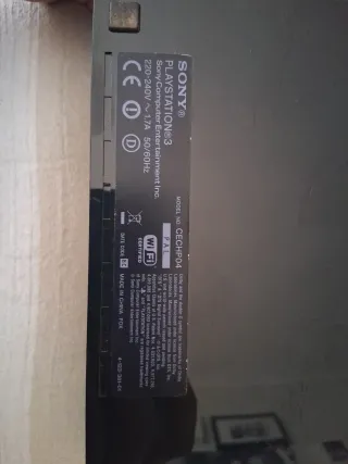 Consola PS3 + Volante y Juegos