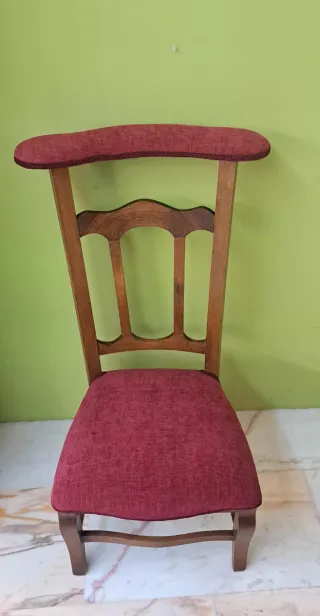 Reclinatorio antiguo de madera castaño años 40