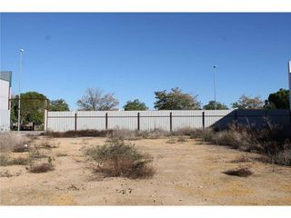 Terreno en venta en Palmete en Sevilla