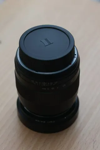 Zeiss Distagon 35mm f/2 ZE