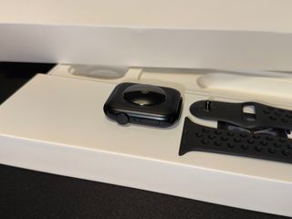 Apple Watch SE 2 44mm