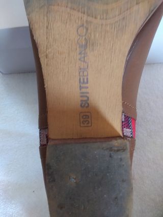 Botines estilo country marrones y multicolor