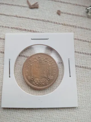 2.5 Pesetas 1953. *56.