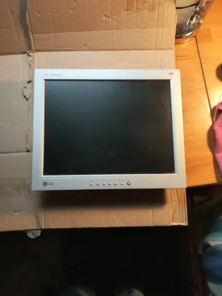 Monitor LG Flatron L1510S 15''