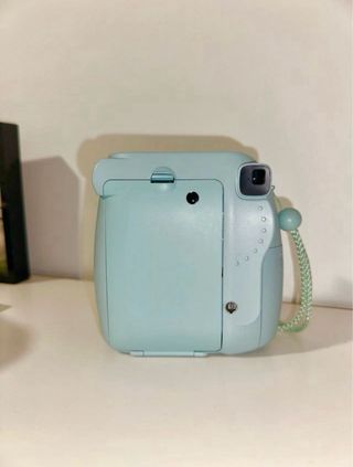 Cámara Instax Mini 8 + Funda