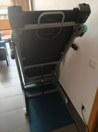 Rack de musculación cn barras pesas cinta d correr