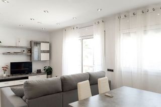 Piso en alquiler en Lluminetes en Castelldefels