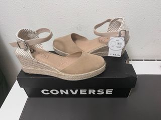 Cuñas beige NUEVAS talla 39 – ideales para outfit