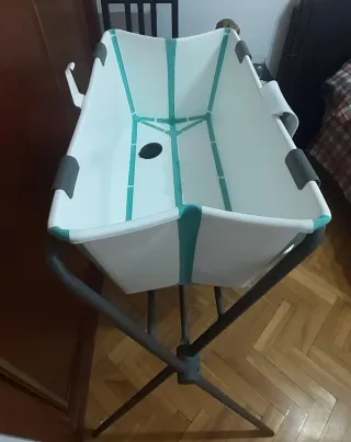 Bañera Plegable Stokke + asiento y Soporte