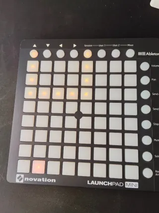 Ableton Launchpad Mini Controlador MIDI
