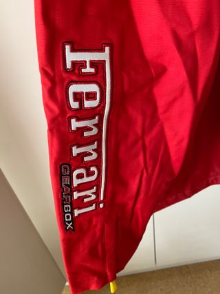 Cazadora Ferrari Roja Talla M