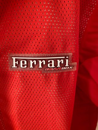 Cazadora Ferrari Roja Talla M