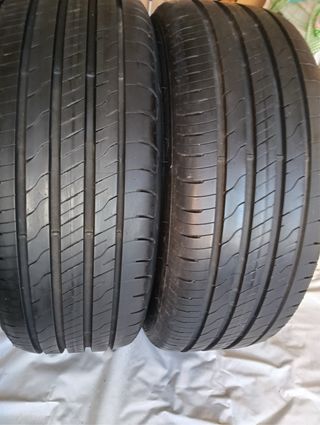 Neumático Goodyear