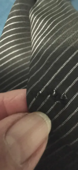 Corbata clásica negra y gris