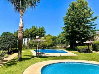 Casa adosada en venta en Las Cancelas - Valdeolletas en Marbella