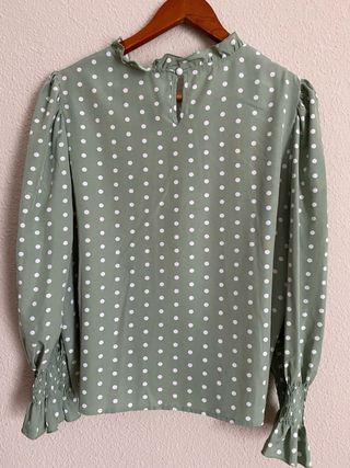 Blusa verde lunares blancos talla XXL