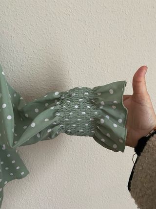 Blusa verde lunares blancos talla XXL