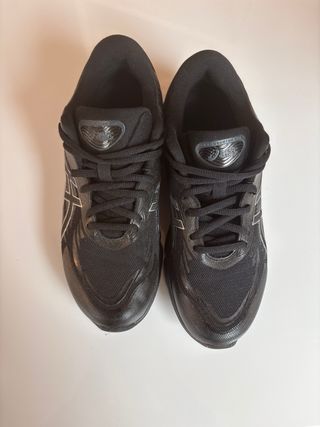 Zapatillas Asics Negras Talla 41.5