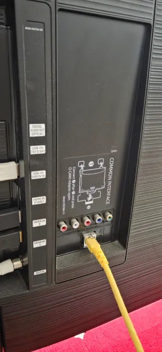 Samsung TV UHD 43 7 Series RU7100